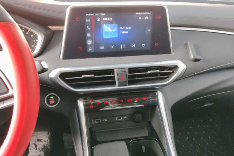 Used SAIC MAXUS G50 2024 PLUS 1.5T Happiness-Recommended Automatic Start-Up Edition Audio And AC Panel