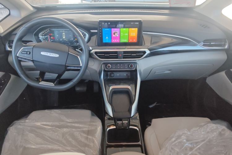 Used SAIC MAXUS G50 2024 PLUS 1.5T Happiness-Recommended Automatic Glory Edition Center Console