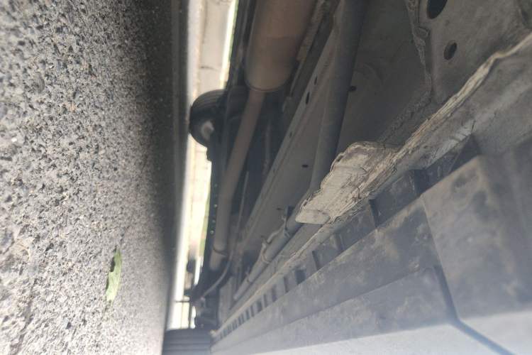 Used SAIC MAXUS G50 2024 1.5T Manual Comfort A Trim Chassis Front Left