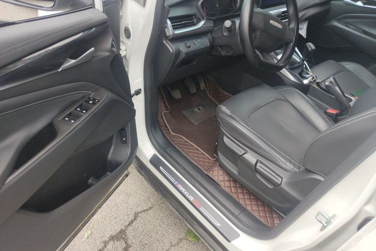 Used SAIC MAXUS G50 2024 1.5T Manual Comfort A Trim Driver Seat