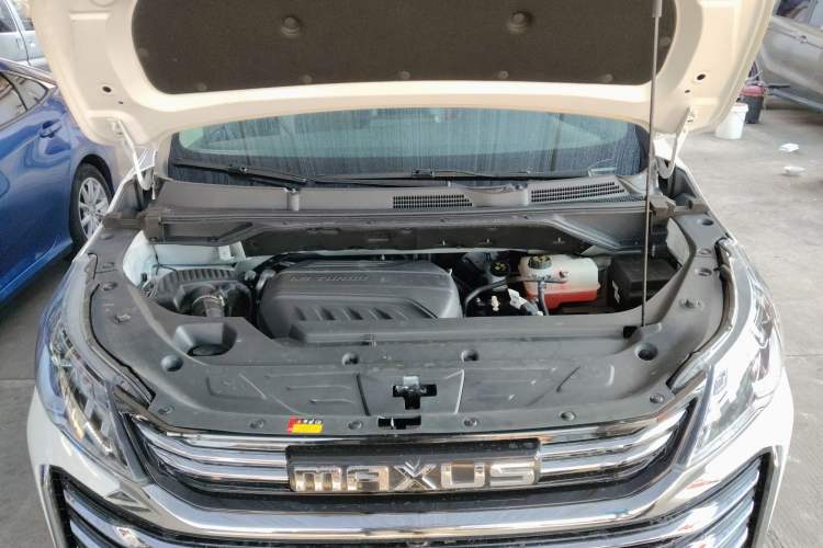 Used SAIC MAXUS G50 2024 PLUS 1.5T Happiness-Recommended Automatic Start-Up Edition Engine Bay