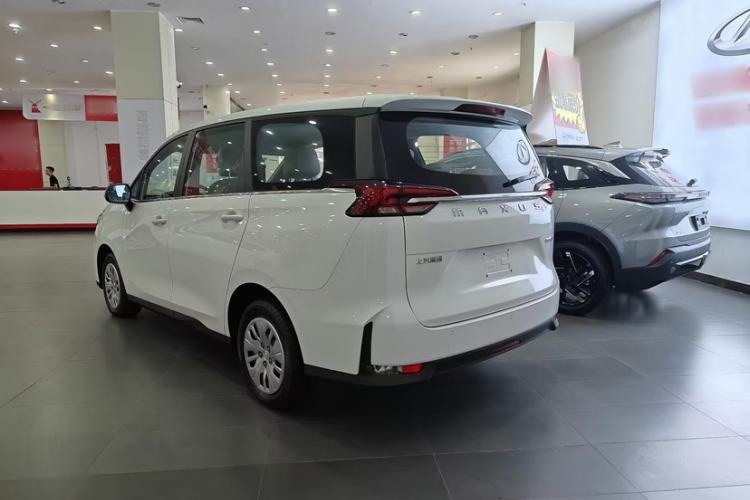 Used SAIC MAXUS G50 2024 1.5T Dragon Soars Everywhere Edition Exterior 3