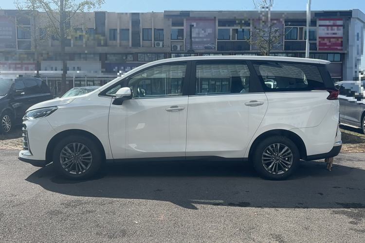 Used SAIC MAXUS G50 2024 PLUS 1.5T Happiness-Recommended Automatic Glory Edition Exterior 5