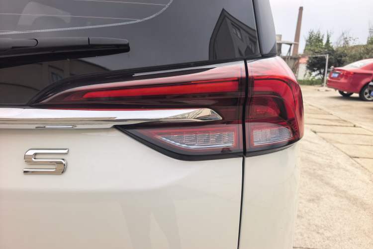 Used SAIC MAXUS G50 2024 PLUS 1.5T Happiness-Recommended Automatic Glory Edition Exterior 7