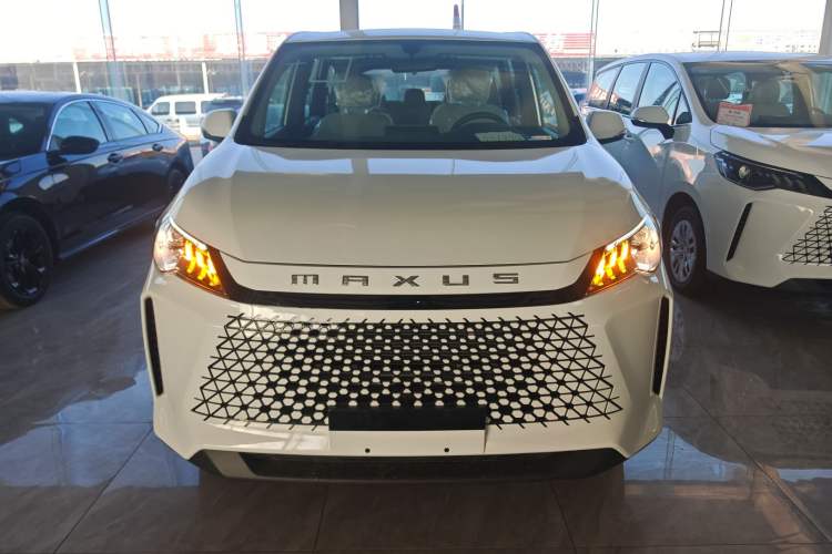 Used SAIC MAXUS G50 2024 PLUS 1.5T Happiness-Recommended Automatic Glory Edition Front