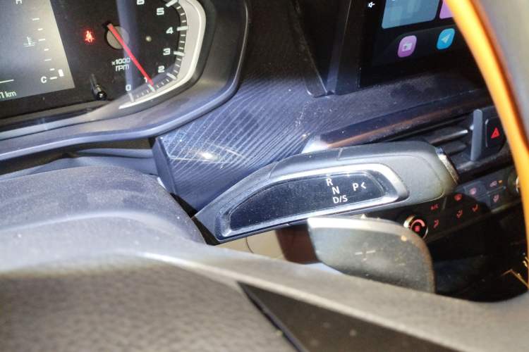 Used SAIC MAXUS G50 2024 PLUS 1.5T Happiness-Recommended Automatic Glory Edition Gear Lever