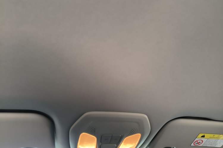 Used SAIC MAXUS G50 2024 1.5T Manual Comfort A Trim Headliner