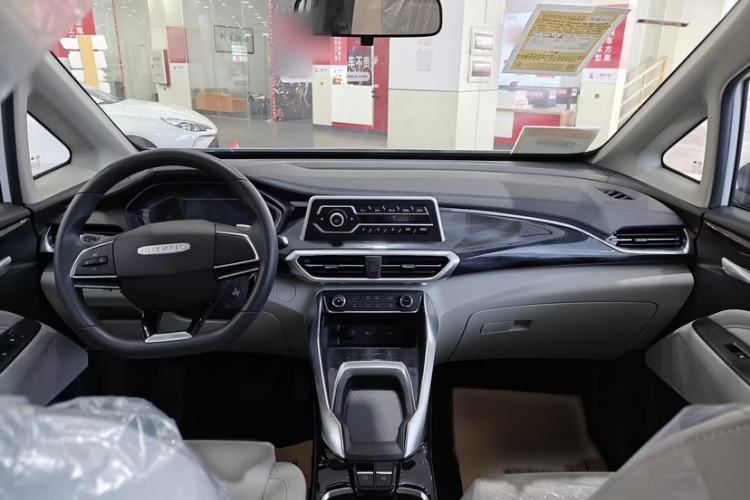 Used SAIC MAXUS G50 2024 1.5T Dragon Soars Everywhere Edition Interior 1