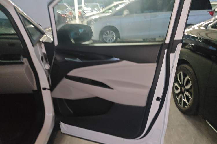 Used SAIC MAXUS G50 2024 PLUS 1.5T Happiness-Recommended Automatic Glory Edition Interior 5