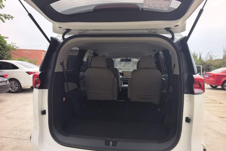 Used SAIC MAXUS G50 2024 PLUS 1.5T Happiness-Recommended Automatic Glory Edition Interior 5