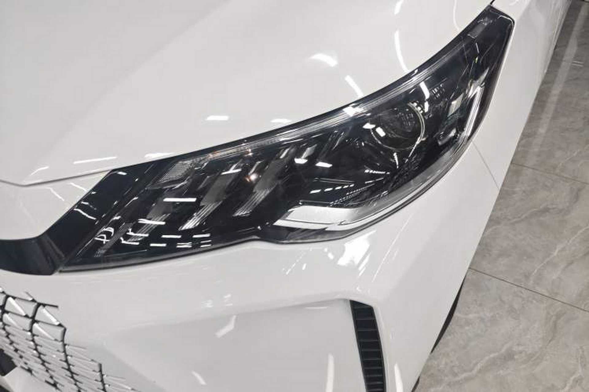 Used SAIC MAXUS G50 2024 PLUS 1.5T Happiness-Recommended Automatic Glory Edition Left Front Headlight