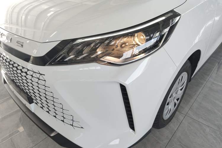 Used SAIC MAXUS G50 2024 PLUS 1.5T Happiness-Recommended Automatic Glory Edition Left Front Headlight