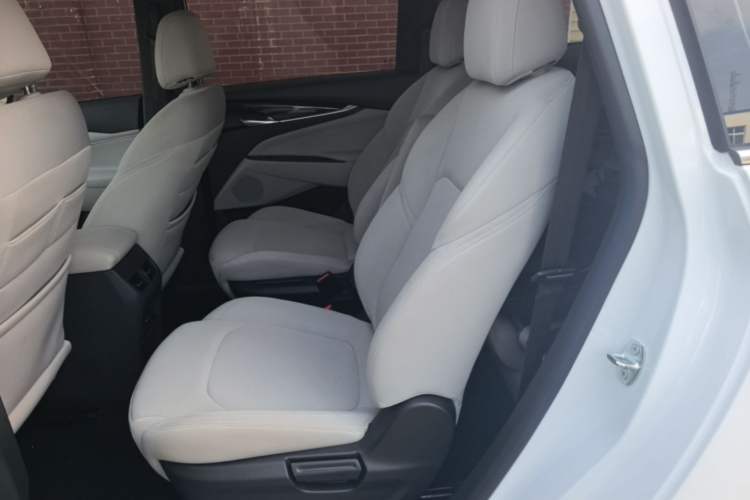 Used SAIC MAXUS G50 2024 PLUS 1.5T Happiness-Recommended Automatic Glory Edition Left Rear Seat