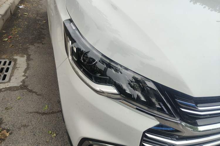 Used SAIC MAXUS G50 2024 1.5T Manual Comfort A Trim Right Front Headlight