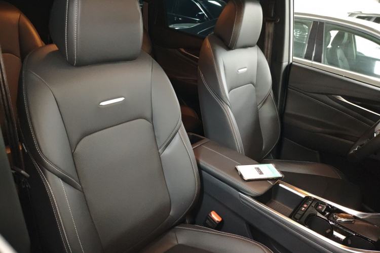 Used SAIC MAXUS G50 2024 PLUS 1.5T Happiness-Recommended Automatic Glory Edition Right Front Seat