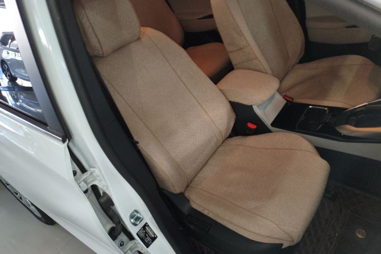 Used SAIC MAXUS G50 2024 1.5T Dragon Soars Everywhere Edition Right Front Seat