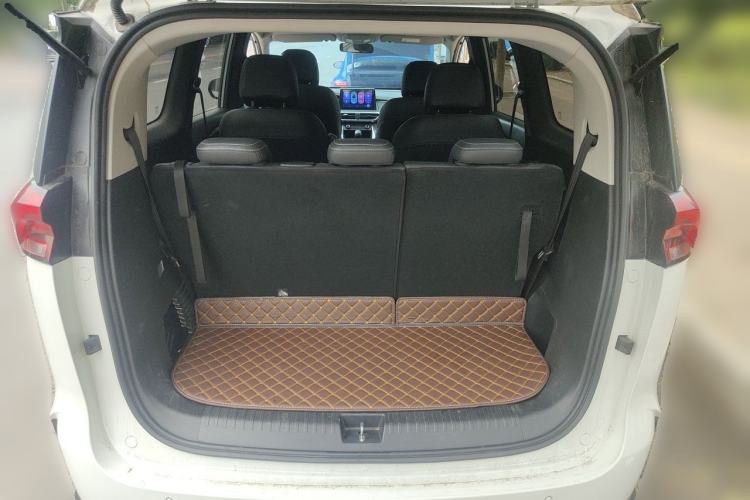 Used SAIC MAXUS G50 2024 1.5T Manual Comfort A Trim Trunk