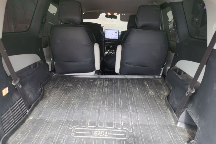 Used SAIC MAXUS G50 2024 1.5T Manual Comfort A Trim Trunk