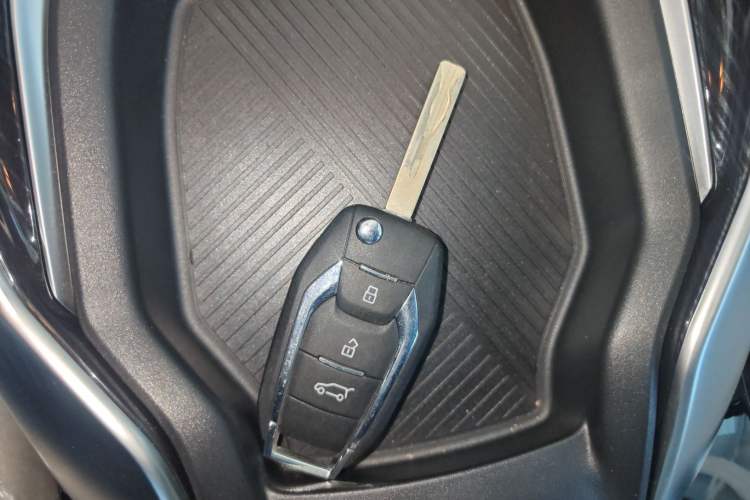 Used SAIC MAXUS G50 2024 PLUS 1.5T Happiness-Recommended Automatic Glory Edition Vehicle Key