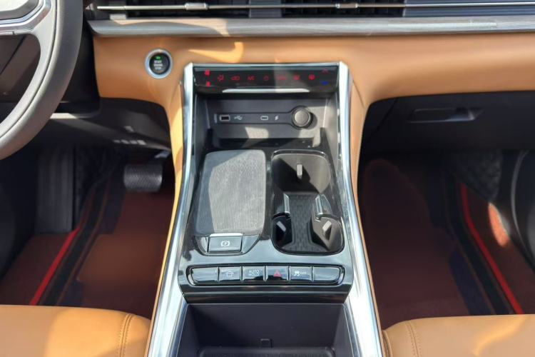 Used SAIC MAXUS G50 2025 MAX 1.5T Automatic Luxury Edition Interior 5
