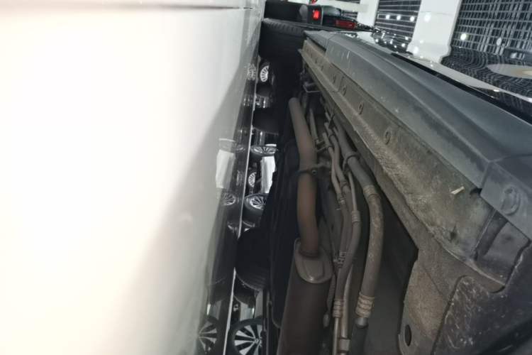 Used SAIC MAXUS G70 2024 2.0T Automatic Flagship Version 7 Seats Right Side Sill