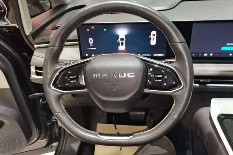 Used SAIC MAXUS G70 2024 2.0T Automatic Flagship Version 7 Seats Steering Wheel