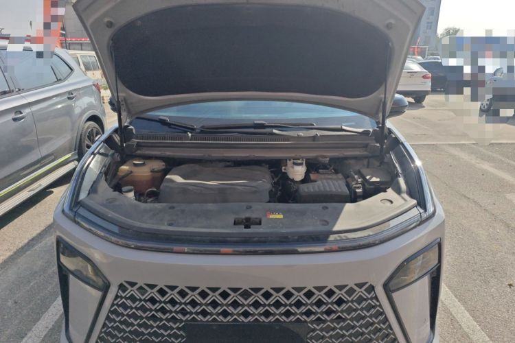 Used SAIC MAXUS G70 2024 2.0T Automatic Flagship Version 7 Seats Engine Bay