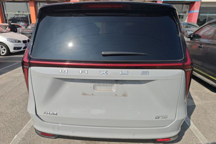 Used SAIC MAXUS G70 2024 2.0T Automatic Flagship Version 7 Seats Exterior 3
