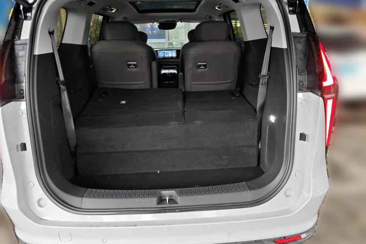Used SAIC MAXUS G70 2024 2.0T Automatic Flagship Version 7 Seats Trunk
