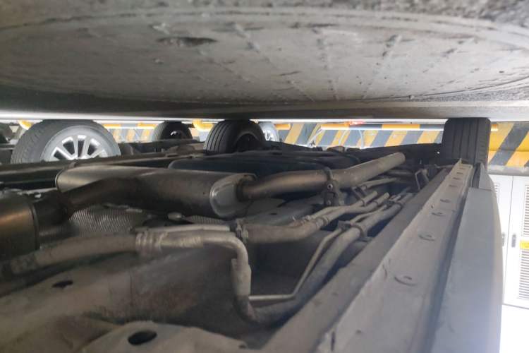 Used SAIC MAXUS G70 2024 2.0T Automatic Flagship Version 7 Seats Right Side Sill