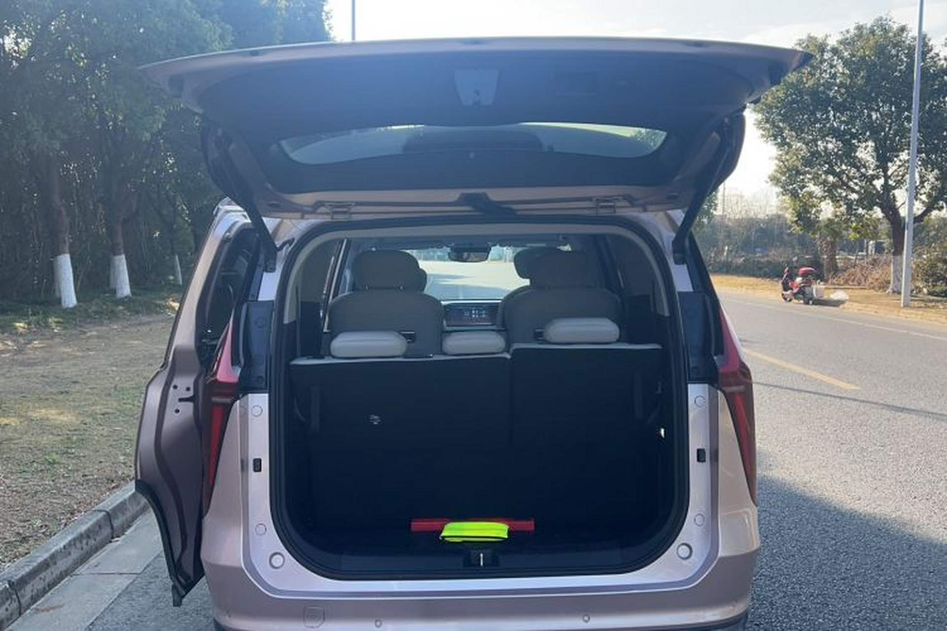 Used SAIC MAXUS G70 2024 2.0T Automatic Flagship Version 7 Seats Trunk