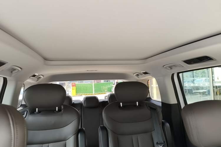 Used SAIC MAXUS G70 2024 2.0T Automatic Flagship Version 7 Seats Headliner