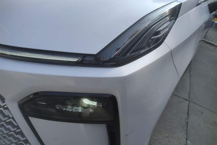Used SAIC MAXUS G70 2024 2.0T Automatic Luxury Edition 7 Seats Left Front Headlight