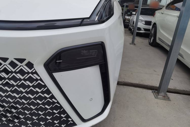 Used SAIC MAXUS G70 2024 2.0T Automatic Flagship Version 7 Seats Left Front Headlight
