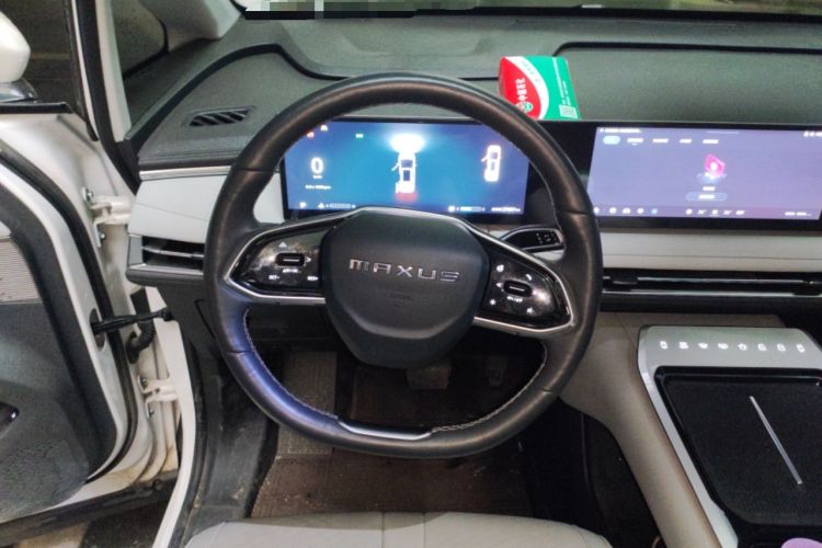 Used SAIC MAXUS G70 2024 2.0T Automatic Flagship Version 7 Seats Steering Wheel