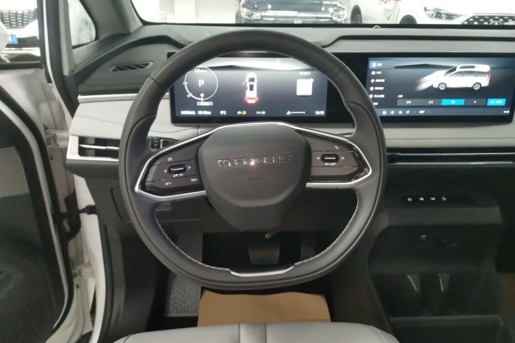 Used SAIC MAXUS G70 2024 2.0T Automatic Comfort Edition 7-Seater Steering Wheel