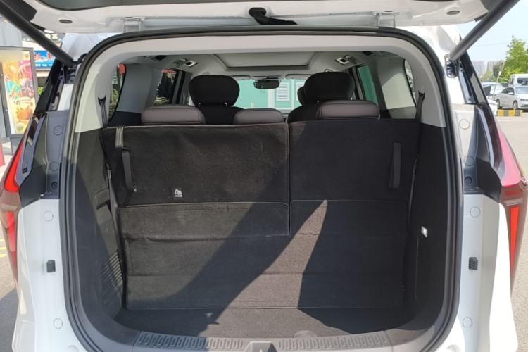 Used SAIC MAXUS G70 2024 2.0T Automatic Flagship Version 7 Seats Trunk