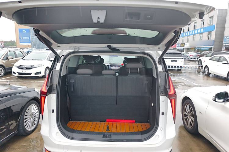 Used SAIC MAXUS G70 2024 2.0T Automatic Luxury Edition 7 Seats Trunk