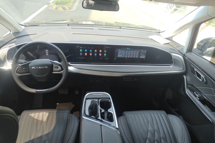 Used SAIC MAXUS G90 2022 2.0T Galaxy Seven-Seater Version Interior 10