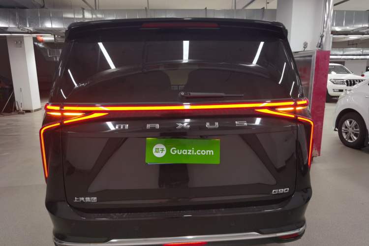 Used SAIC MAXUS G90 2022 2.0T Interstellar Seven-Seater Rear