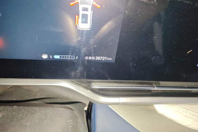 Used SAIC MAXUS G90 2022 2.0T Starry Seven-Seater Odometer Close Up