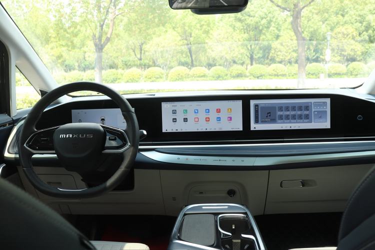 Used SAIC MAXUS G90 2022 2.0T Interstellar Six-Seater Edition Audio And AC Panel