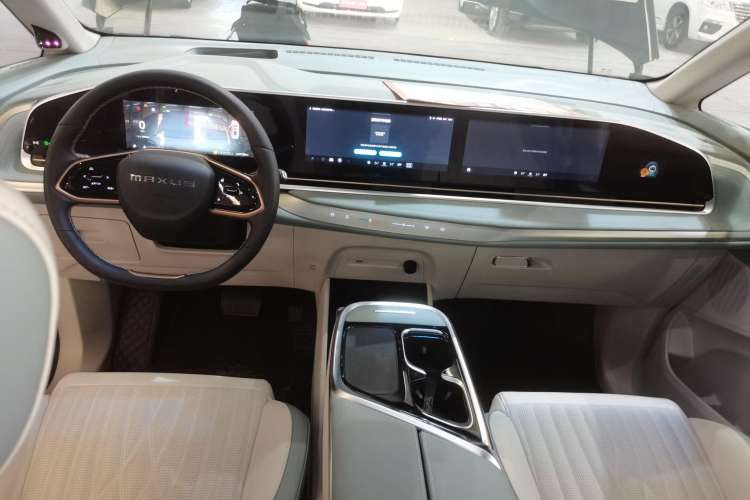 Used SAIC MAXUS G90 2022 2.0T Interstellar Flagship Edition Center Console