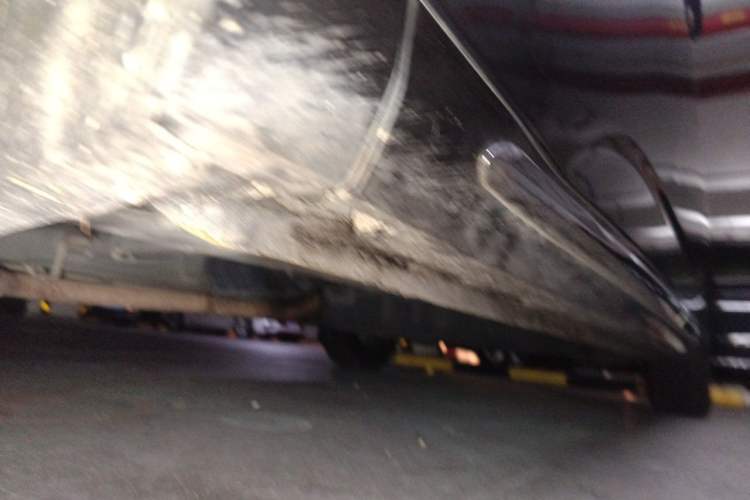 Used SAIC MAXUS G90 2022 2.0T Galaxy Seven-Seater Version Chassis Front Left
