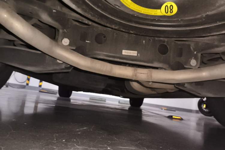 Used SAIC MAXUS G90 2022 2.0T Interstellar Flagship Edition Chassis Rear