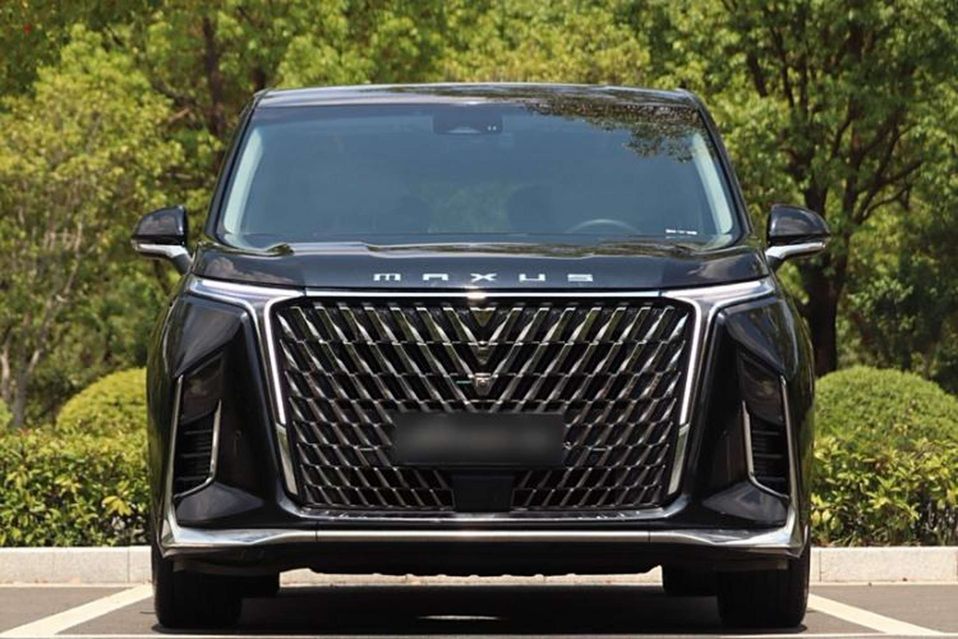 Used SAIC MAXUS G90 2022 2.0T Interstellar Six-Seater Edition Exterior 8