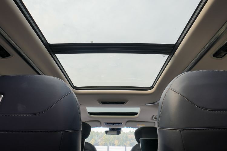 Used SAIC MAXUS G90 2022 2.0T Interstellar Six-Seater Edition Headliner