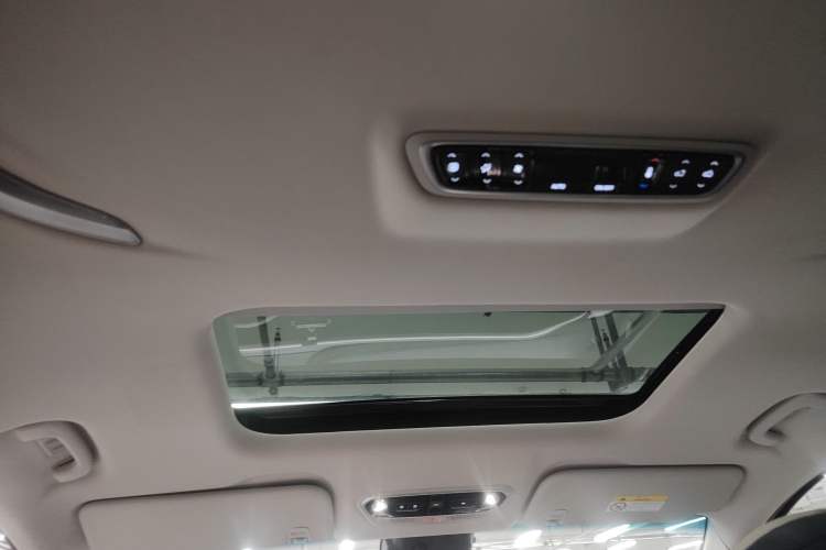 Used SAIC MAXUS G90 2022 2.0T Interstellar Flagship Edition Headliner