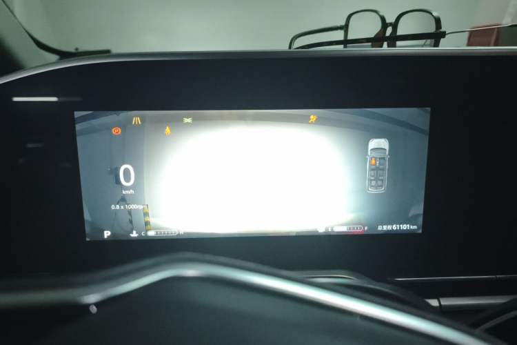 Used SAIC MAXUS G90 2022 2.0T Interstellar Flagship Edition Instrument Cluster