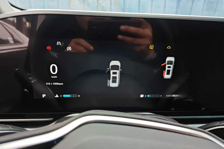 Used SAIC MAXUS G90 2022 2.0T Xingyun Six-Seater Version Instrument Cluster